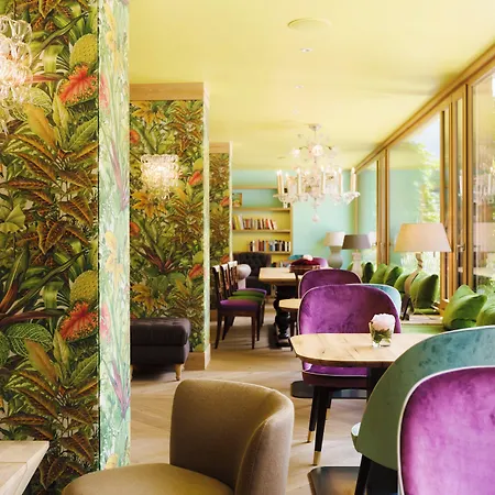 Small Luxury Of The World - Dasposthotel Hotel