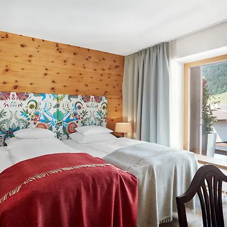 Small Luxury Of The World - Dasposthotel 5* צל אם צילר