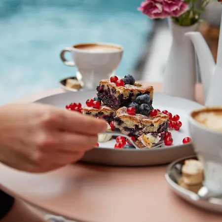 Hotell Small Luxury Of The World - Dasposthotel 5*