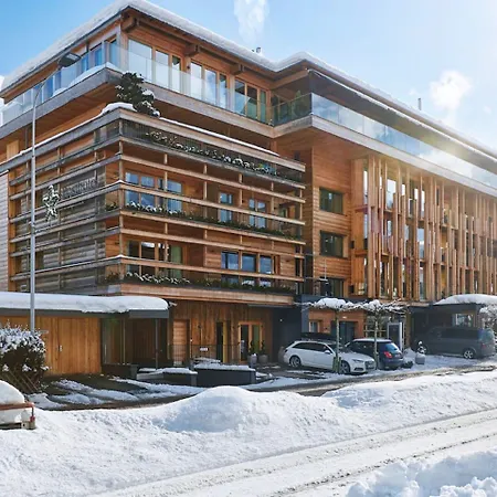 Small Luxury Of The World - Dasposthotel Hotell Zell am Ziller