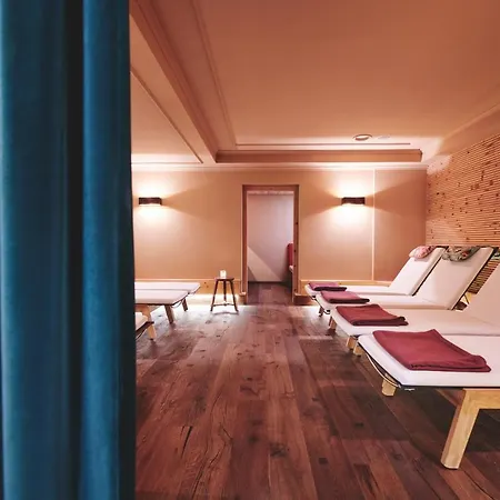 Small Luxury Of The World - Dasposthotel 5*