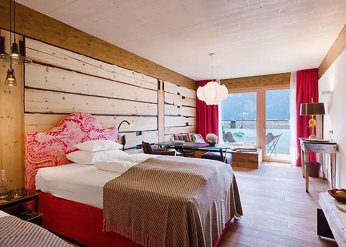 Small Luxury Of The World - Dasposthotel צל אם צילר