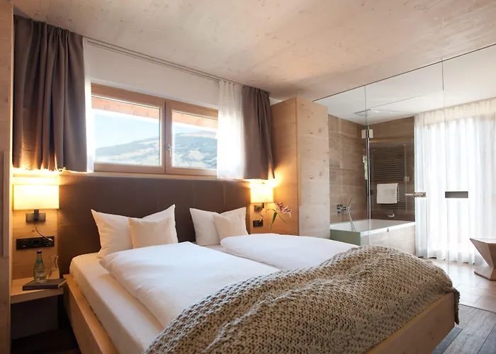 מלון Small Luxury Of The World - Dasposthotel