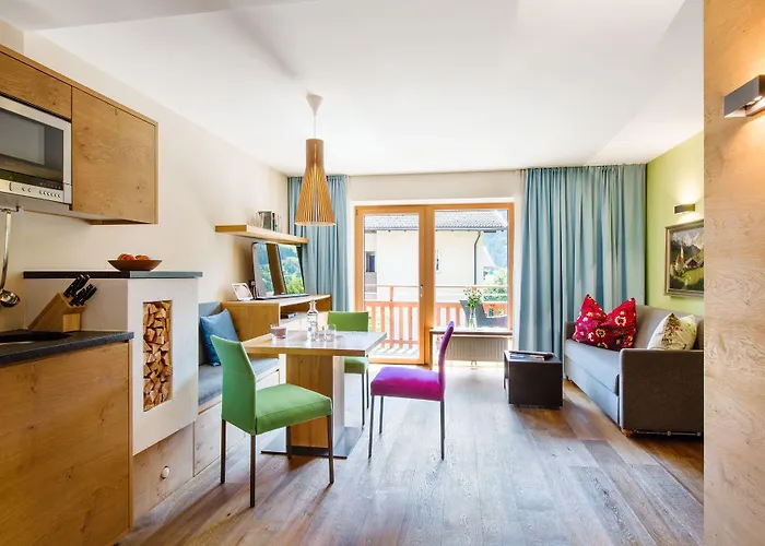 Small Luxury Of The World - Dasposthotel מלון צל אם צילר