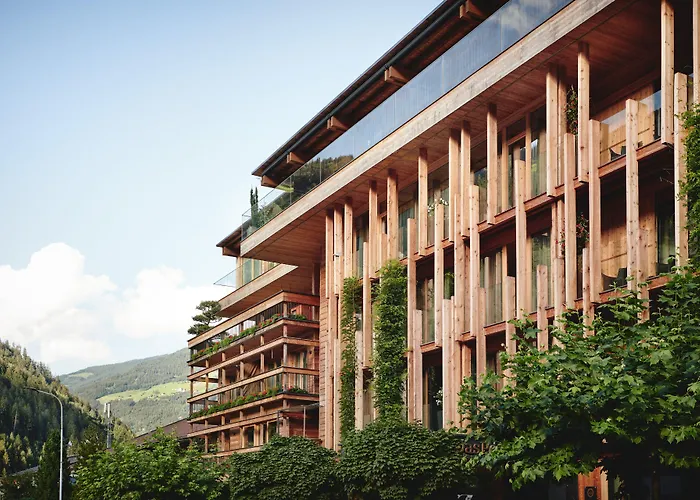 Small Luxury Of The World - Dasposthotel 5*