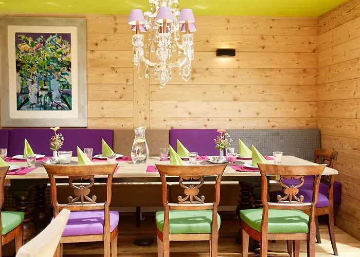 Small Luxury Of The World - Dasposthotel צל אם צילר