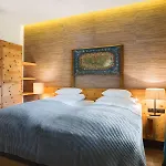 Small Luxury Of The World - Dasposthotel Hotel