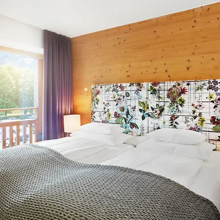 Small Luxury Of The World - Dasposthotel Hotel 5*