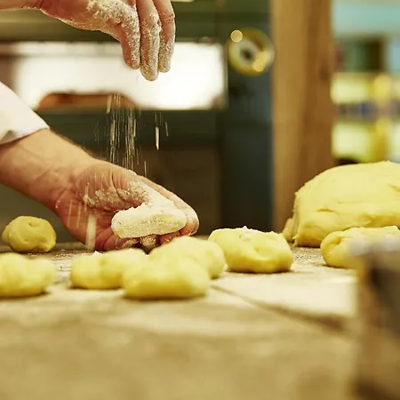 Hotel Small Luxury Of The World - Dasposthotel