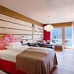 Small Luxury Of The World - Dasposthotel Zell am Ziller