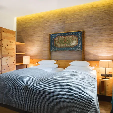 Small Luxury Of The World - Dasposthotel Hotel