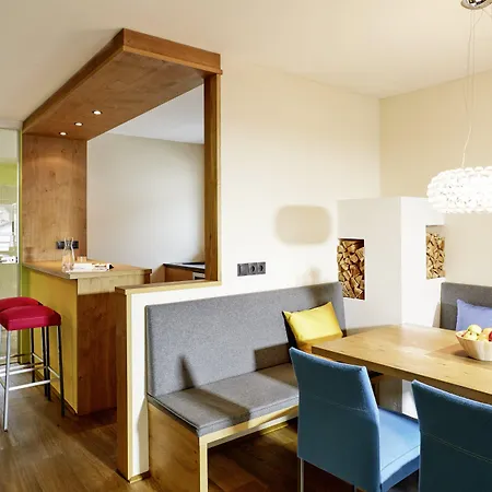 Отель Small Luxury Of The World - Dasposthotel Цель-ам-Циллер