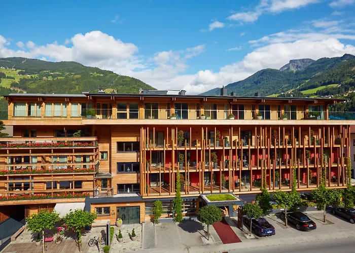 Small Luxury Of The World - Dasposthotel Hotel 5*